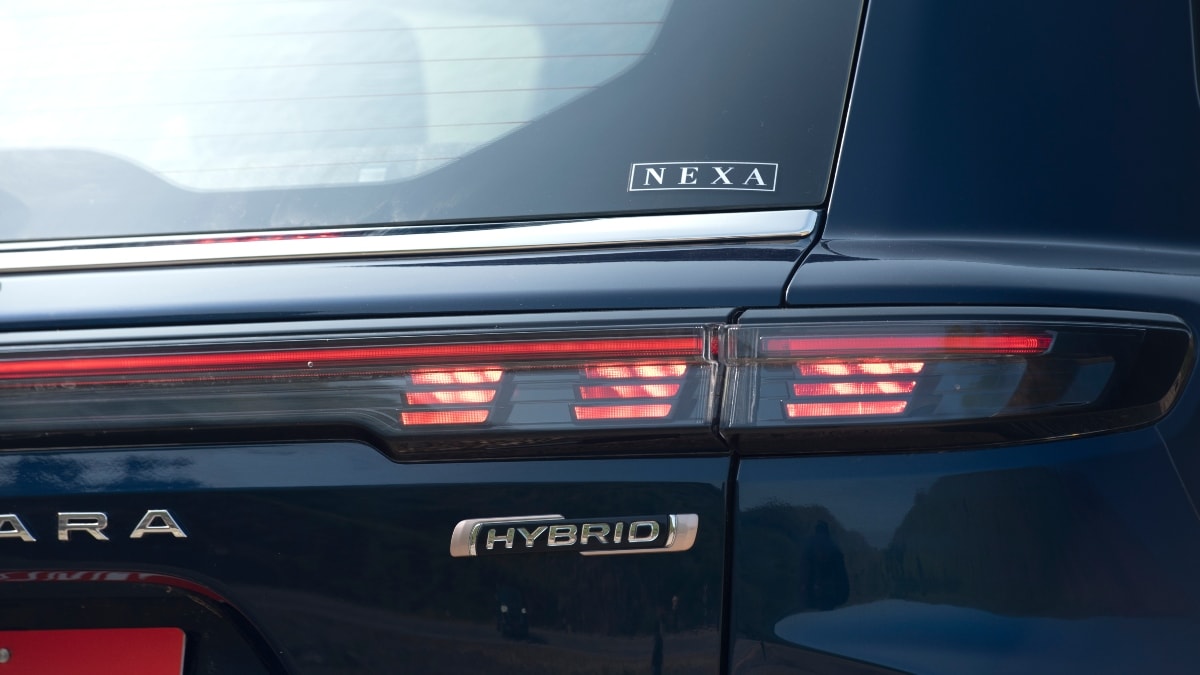 The Maruti Suzuki Grand Vitara shares its platform and powertrains with the Toyota Urban Cruiser Hyryder. It will be offered with two engine options in India.