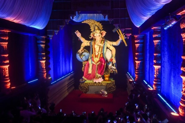 Lord Ganesha, locally called 'Mumbaicha Raja Ganesha' at Ganesh Gully in Lalbaug area of Mumbai. (PTI Photo)