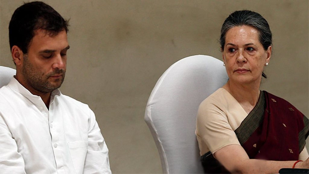 File Image of Sonia Gandhi and Rahul Gandhi. (Photo: PTI)