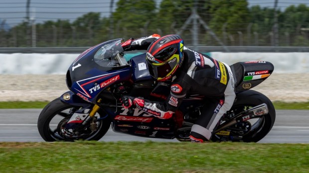 Apache RR 310 Race bike
