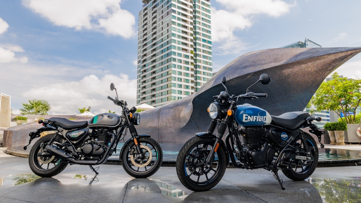 Royal Enfield Hunter 350 is offered in two variants- Retro and Metro and builds up on the neo-retro design language said to be developed from scratch over a period of over five years. In the company portfolio, it is positioned below the Classic 350 and Meteor 350.