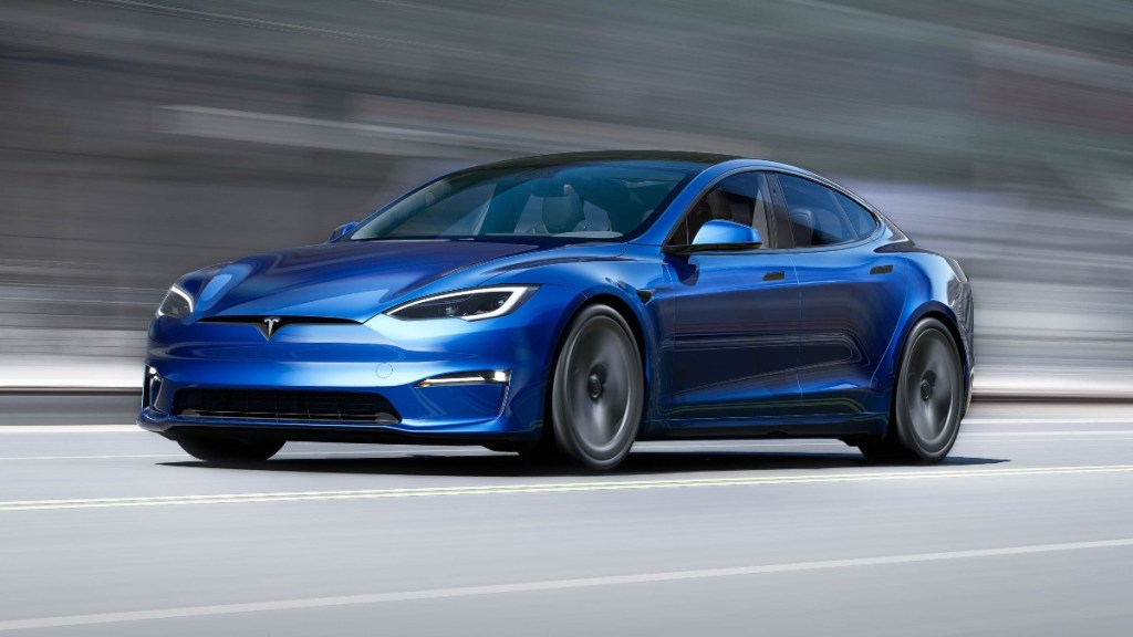 Tesla sees 2022 delivery miss, Q3 revenue comes in below forecast