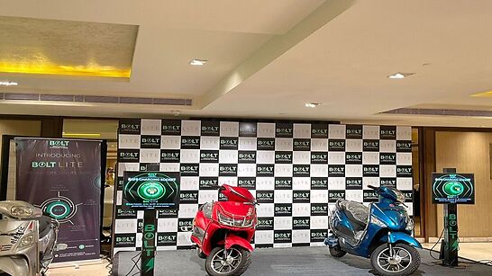 Bolt Charging Socket