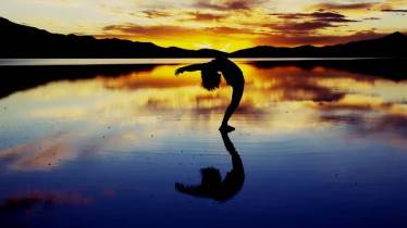 Yoga, therapeutic effects of yoga, Sudhir Tiwari, Kuvalyananda, Kaivalyadhama