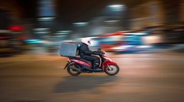 alcohol, alcohol delivery app, alcohol delivery, doozee delivery, liquor, liquor delivery