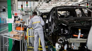 Auto suppliers feel the green squeeze as carmakers get clean