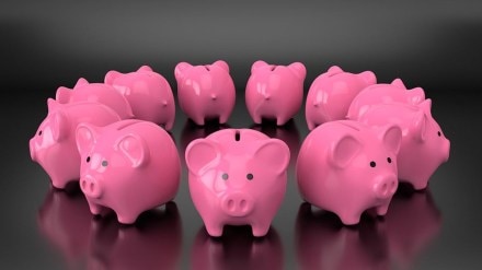 how many bank accounts can a person have in india