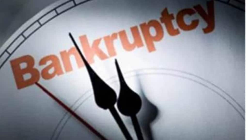 Recovery for financial creditors from the resolution of toxic assets has remained far below par in recent quarters.