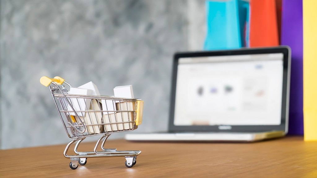 festive sales, festive month, ecommerce, online sales, GMV, growth, online shoppers, fashion, mobile, electronics, video commerce festive sales, festive month, ecommerce, online sales, GMV, growth, online shoppers, fashion, mobile, electronics, video commerce