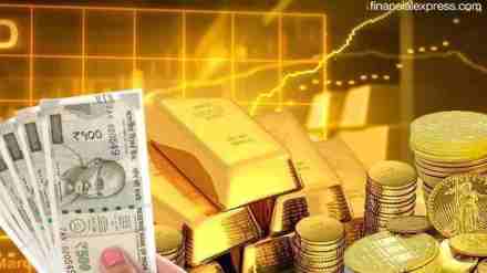 Globally, gold prices fell for a fourth straight session on Friday