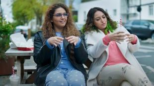 Double XL, Double XL plus size, fat shaming, fat shaming films, bollywood fat shaming, bollywood fat actors, plus size actors, Huma Qureshi, Sonakshi Sinha