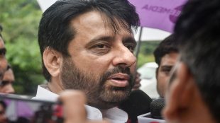 AAP MLA Amanatullah Khan arrives at Anti-Corruption Branch office for questioning in connection with a two-year-old corruption case related to the Delhi Waqf Board, in New Delhi on Friday. (PTI Photo)