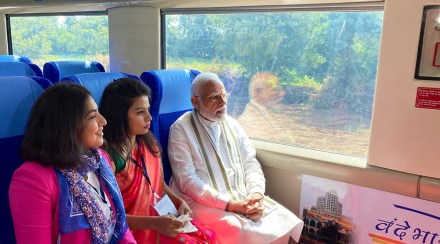 pm modi at vande bharat express