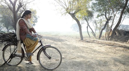 Siya, Siya review, Siya plot, Siya watch, watch siya, siya download