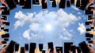 Smartphone sales, Smartphone sales in India, Smartphone sales amazon, Smartphone sales flipkart, amazon sales, flipkart sales