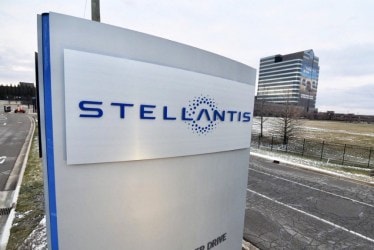 Stellantis focused on ethanol hybrid vehicles in South America, executive says