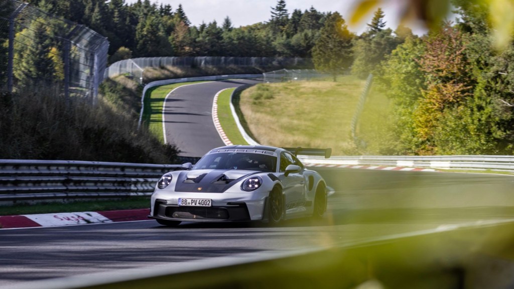 New Porsche 911 GT3 RS beats the GT3 by 10.6 seconds in Nurburgring