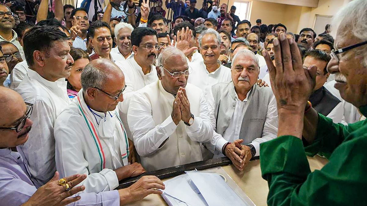 Mallikarjun Kharge files his nomination papers for the post AICC chief on September 30, 2022. Congress leaders Digvijaya Singh, Bhupinder Singh Hooda, Ashok Gehlot and others are also seen. (PTI Photo/Ravi Choudhary)