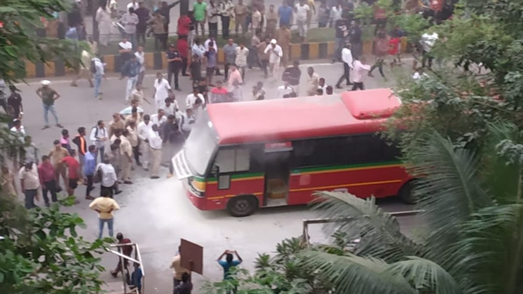 BEST bus catches fire in north Mumbai suburb, no casualties reported