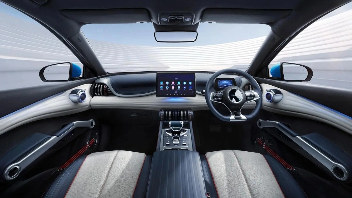 In terms of features, the BYD Atto 3 gets a rotating 12.8-inch touchscreen infotainment system with Apple CarPlay & Android Auto, 8-speaker sound system, a panoramic sunroof, a digital instrument cluster, etc.