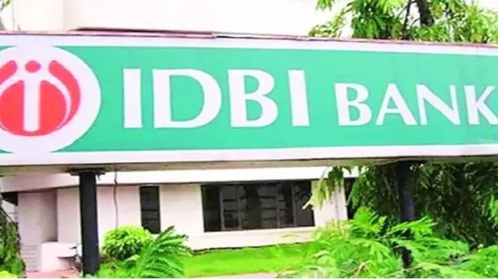 Govt to offer buyer run IDBI Bank freely