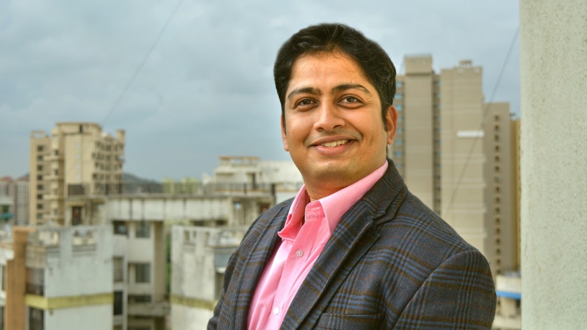 Pillai loves to vacation in South Africa and Prague