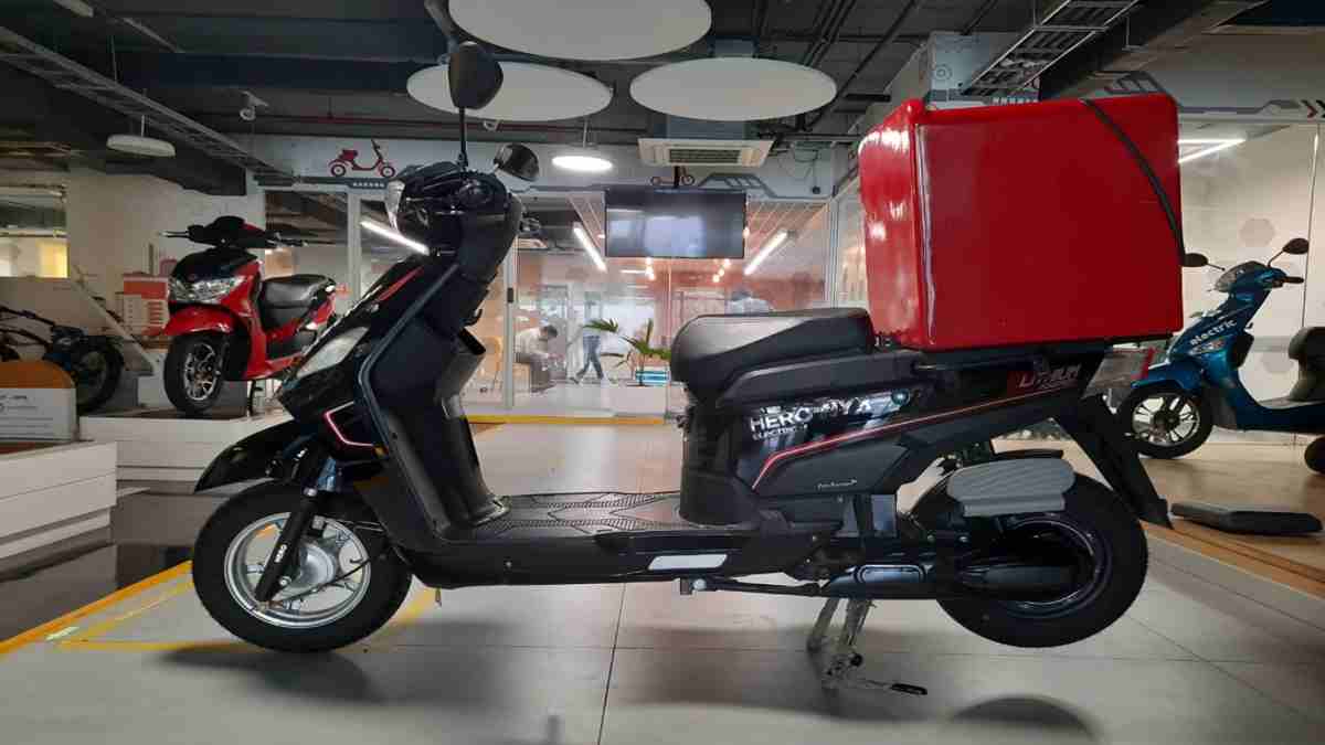 Experts say the tilt towards the scooter model is due to a variety of reasons. Experts say the tilt towards the scooter model is due to a variety of reasons.