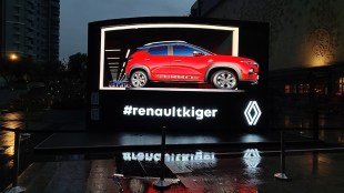 Renault India introduces first 3D Anamorphic experience for Kiger