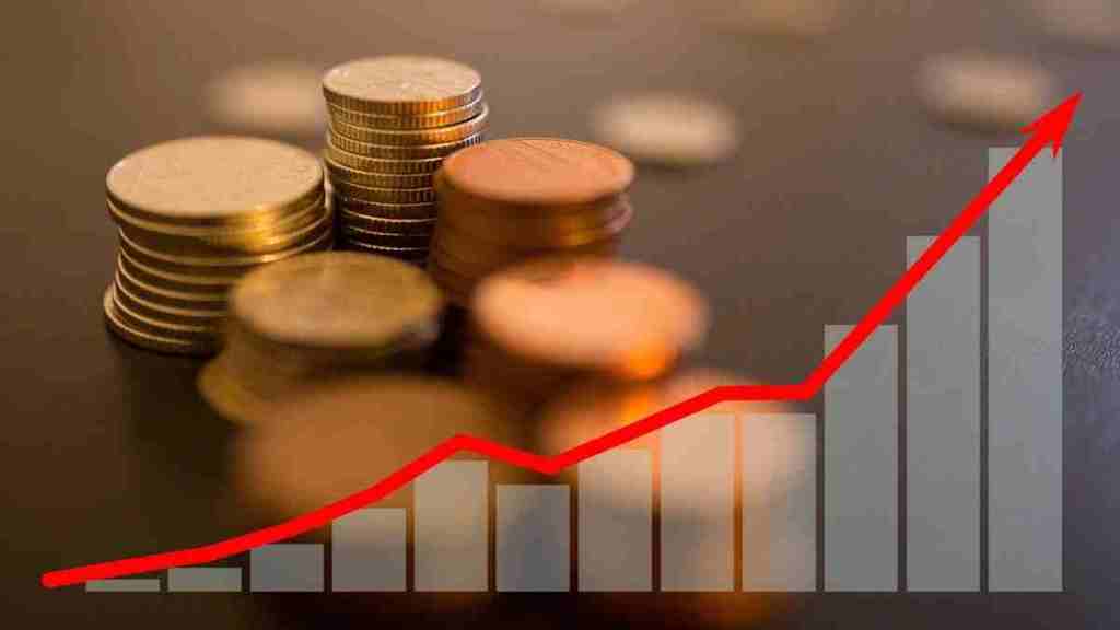 Household sector remains a net lender to the banking sector.
 Household sector remains a net lender to the banking sector.