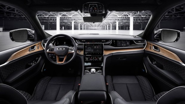 Jeep Grand Cherokee dashboard