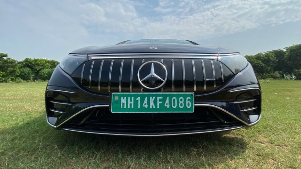 Mercedes-AMG EQS 53 4Matic+ front