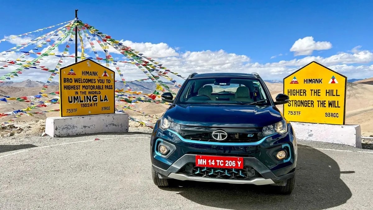 tata nexon ev price