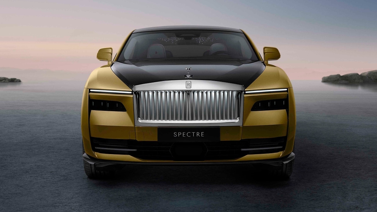 All electric Rolls-Royce Spectre makes world debut