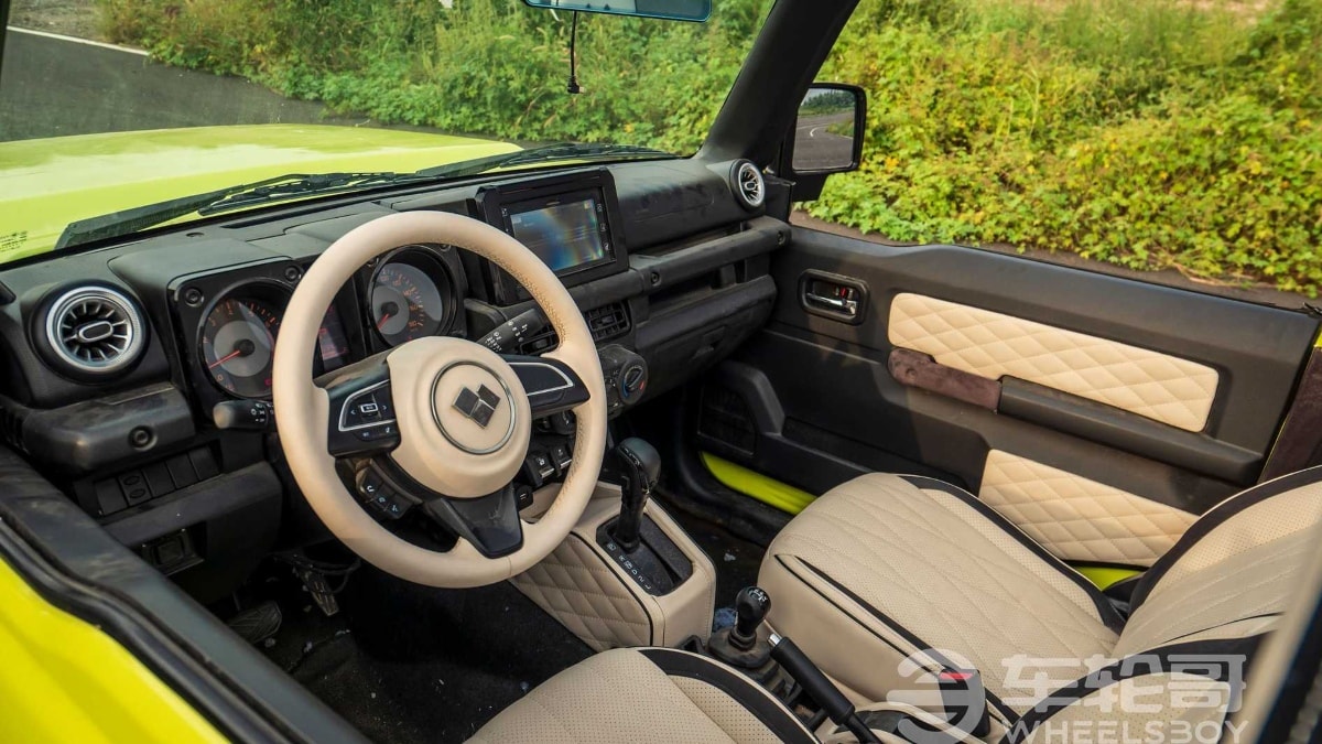 The SUV also gets rugged wheel arches with chunky tyres and a spare wheel at the rear with rectangular LED taillamps. However, the interior doesn't get any drastic changes, save for the cosmetic tweaks. (Image: Wheelsboy)