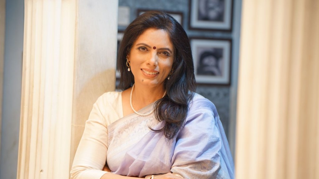 A show I highly recommend is Breaking Boundaries. A show I highly recommend is Breaking Boundaries.