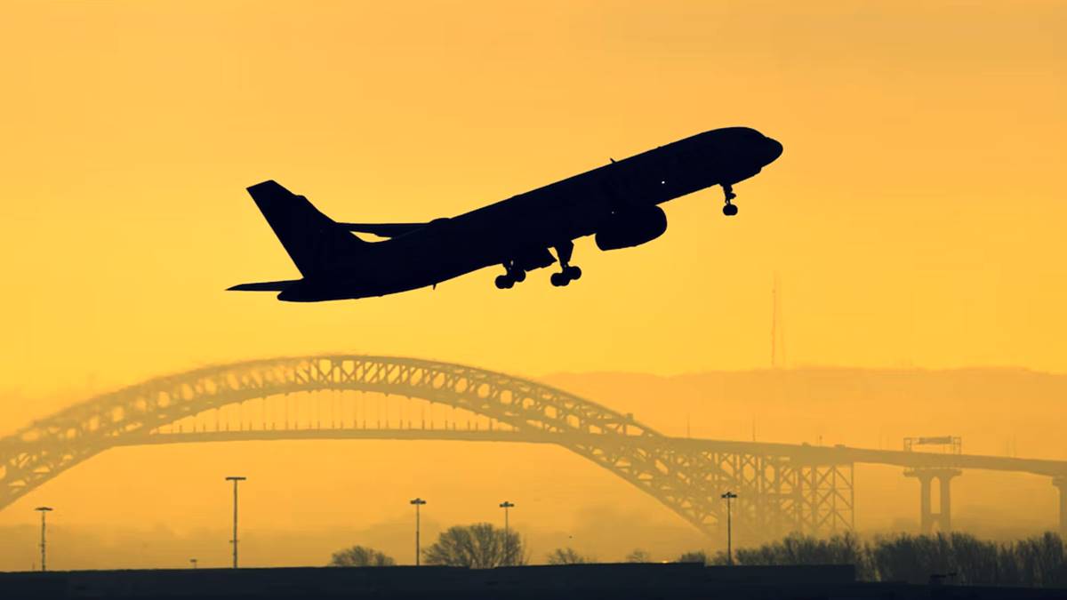 traveling passion, career in Aviation, Airline Pilot, Flight Attendant, Commercial pilot, Arun Lohiya, CAD Ventures