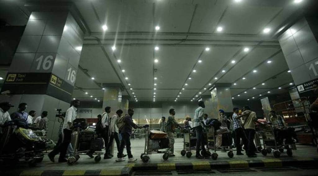 delhi airport pic