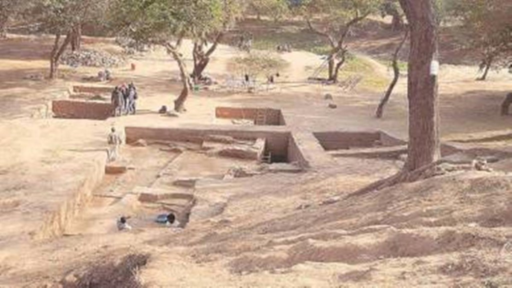 The site may have served as an administrative and trade centre of the early historic period The site may have served as an administrative and trade centre of the early historic period