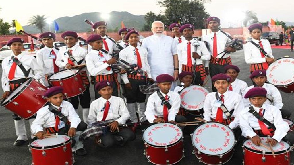 Kevadia, Children, PM Modi