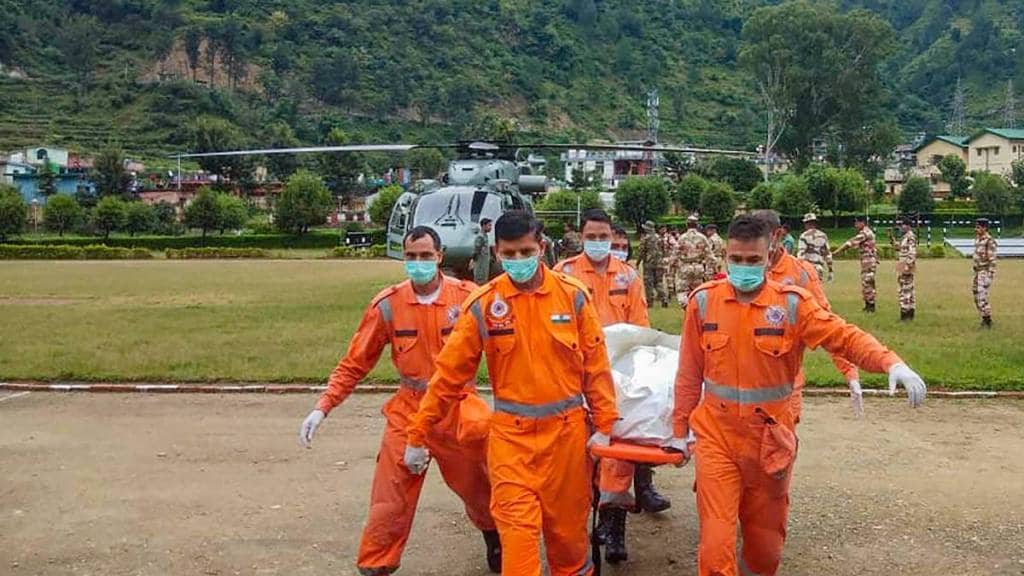 NDRF personnel during a rescue operation of trainees trapped in an avalanche in Draupadi's Danda-2 mountain peak (PTI Photo)