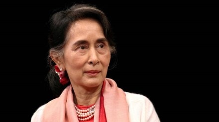 Aung San Suu Kyi (IE)