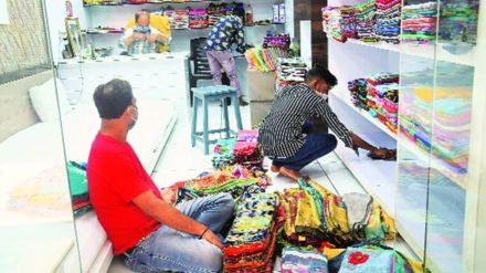 diwali, festival season, surat, industry, textile industry, cloth market