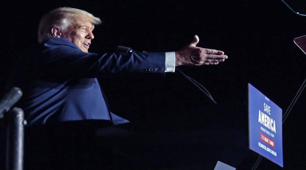 trump sue CNN