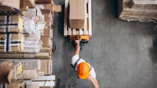 logistics, commercial traffic, recovery, 3PL warehousing, goods and services, festive season, storage, AI, last mile, warehousing, automation