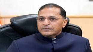 Appearing for the petitioner, advocate Prashant Bhushan said that Goel was given Voluntary Retirement Service (VRS) on November 17, and his appointment notified on November 21.