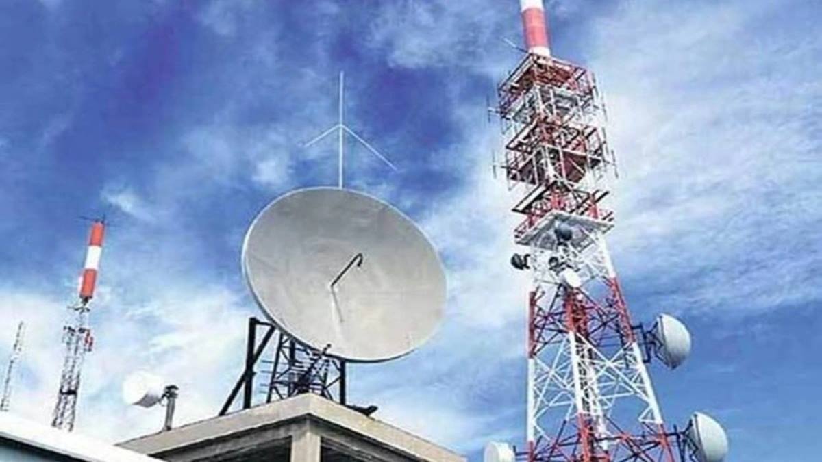 The calculations include the revenue generated by telecom operators by providing local calls and data services, international long-distance, and national long-distance services. The calculations include the revenue generated by telecom operators by providing local calls and data services, international long-distance, and national long-distance services.