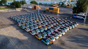 Wuling uses special livery for 300 Air EV as Official Car for G20 Summit
