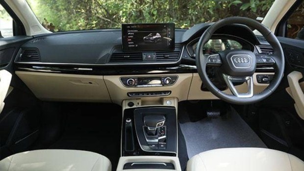 Audi Q5 dashboard