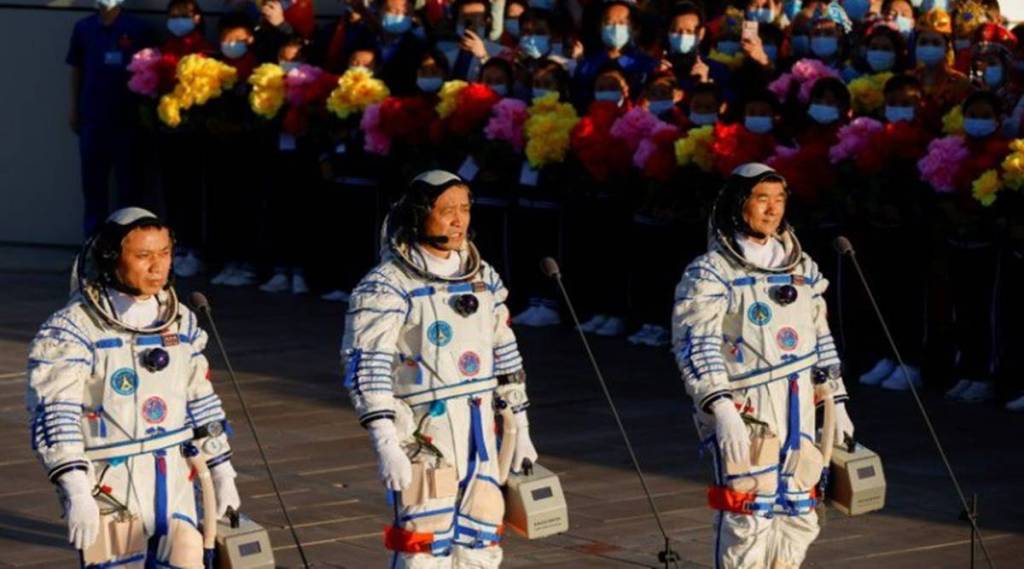 Chinese astronauts Chinese astronauts