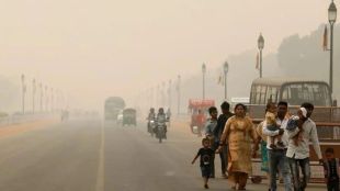 Delhi's air quality in 'very poor' category, min temp settles at 17.5 deg C